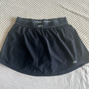 Alo skirt